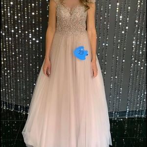 Gorgeous mauve ballgown